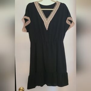 Black v neck crochet detail dress